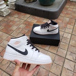 Jordan 1 Mid Arctic Orange, Size Youth 6